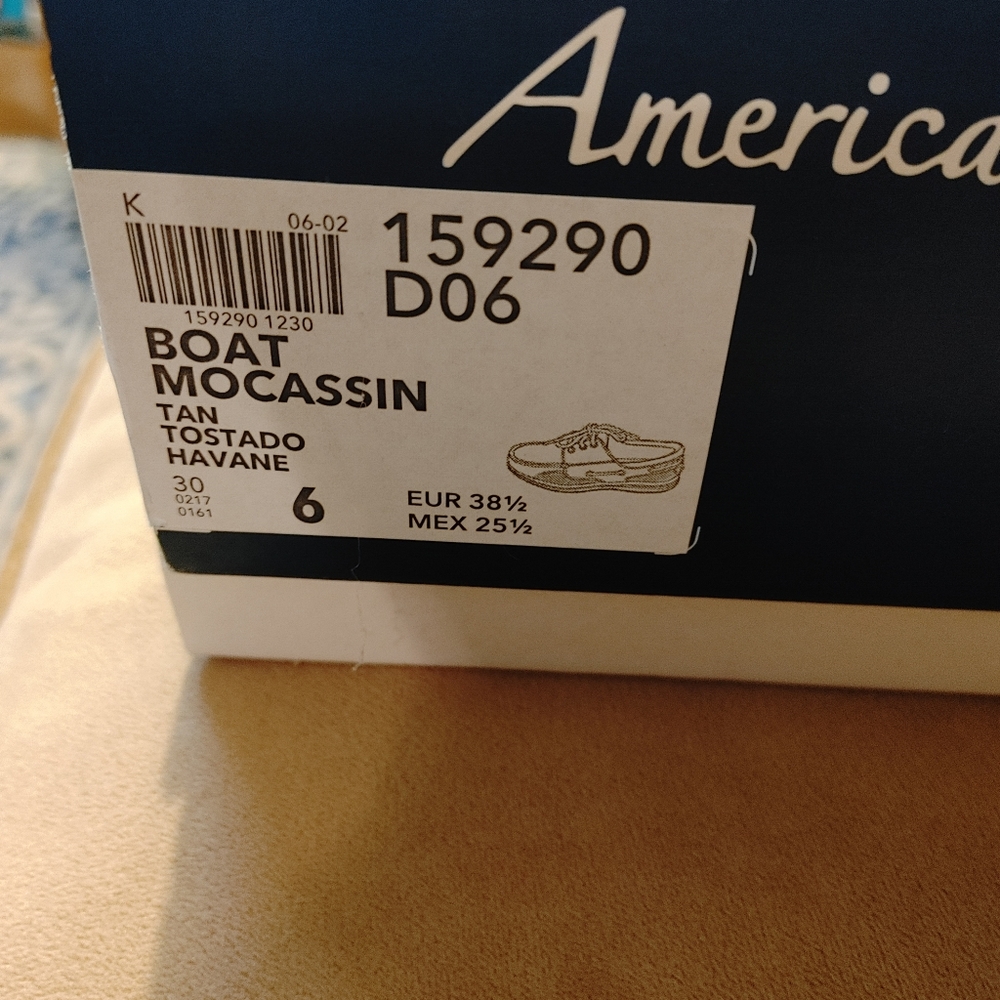 American Eagle Boys boat shoes mocassins like new